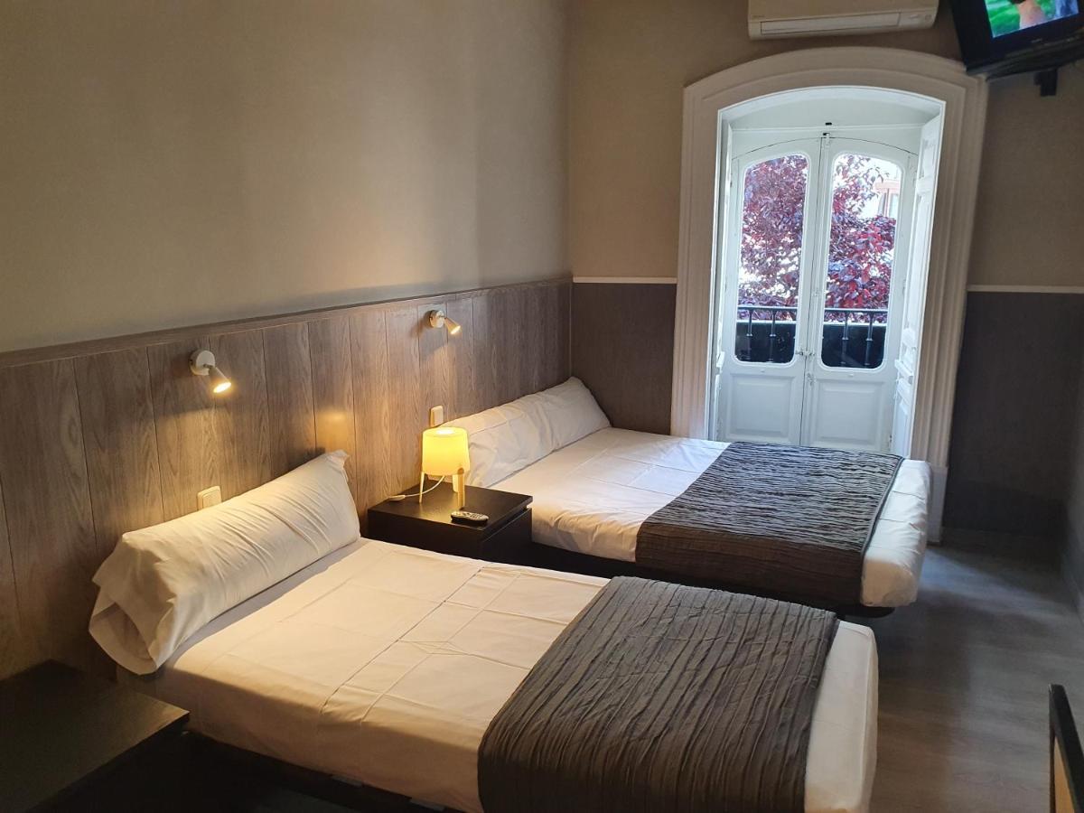 Plaza Dort Rooms IV — Photos 1