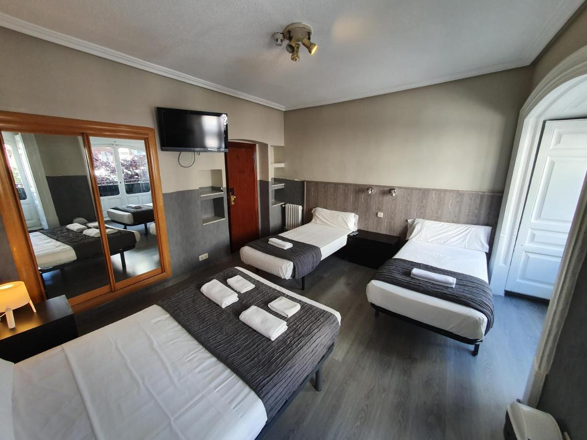 Plaza Dort Rooms IV — Photos 3